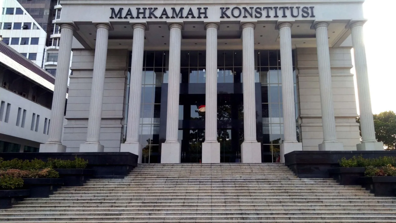 Serikat Pekerja Kampus Minta MK Tafsirkan Gaji Dosen Minimal Setara Upah Minimum